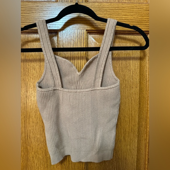 Abercrombie & Fitch tank top - Picture 2 of 3